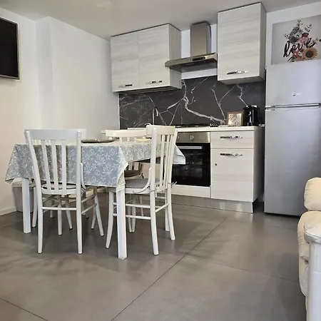 Holiday home Benedettini Little House