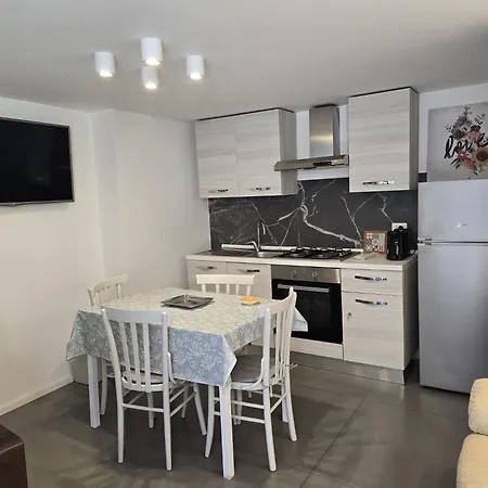 Holiday home Benedettini Little House